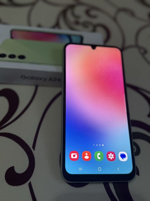 Продам телефон Samsung А/24