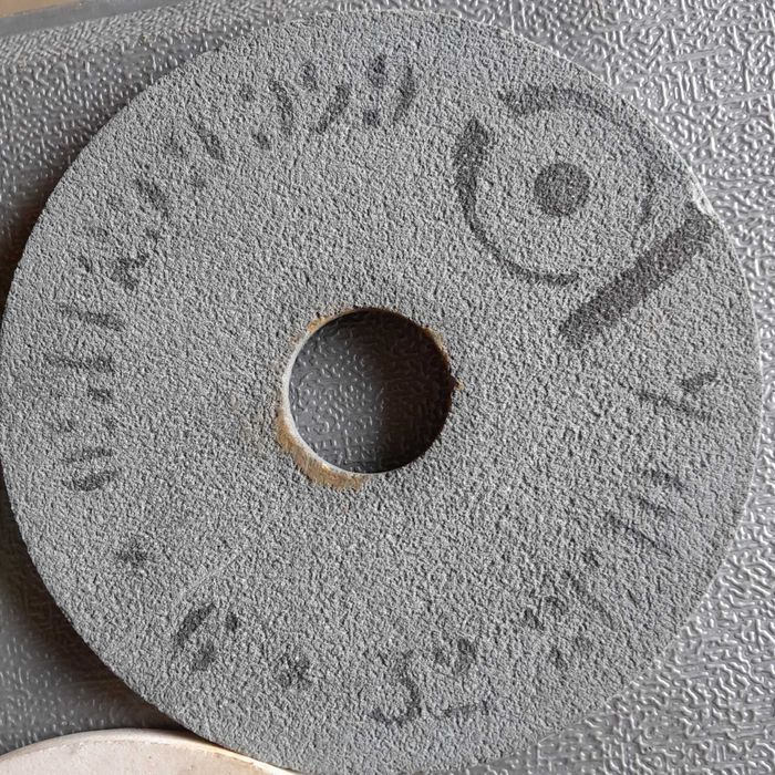 продам корундові круги