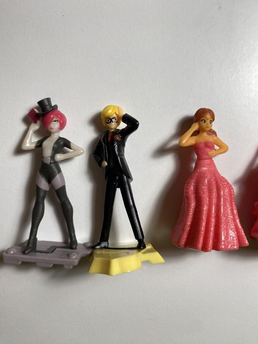 Кіндери фігурки леді баг Miraculous Ladybug