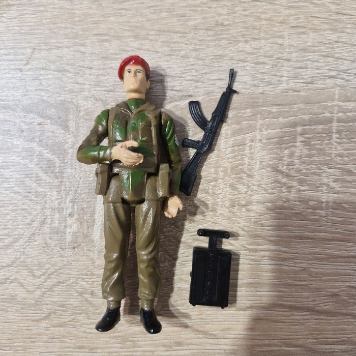 Figurka action man
