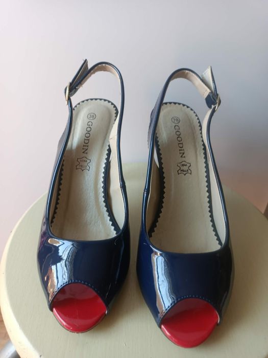 Buty szpilki, r. 38