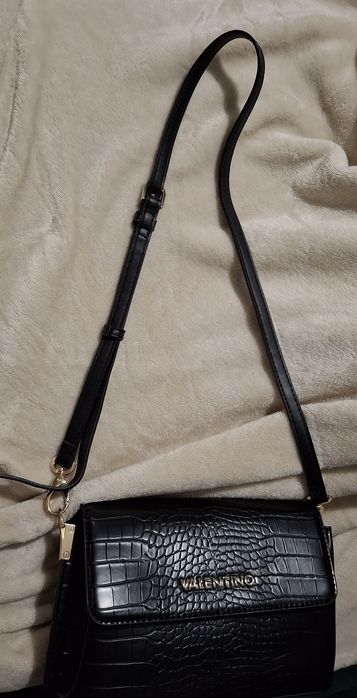 czarna torebka Valentino