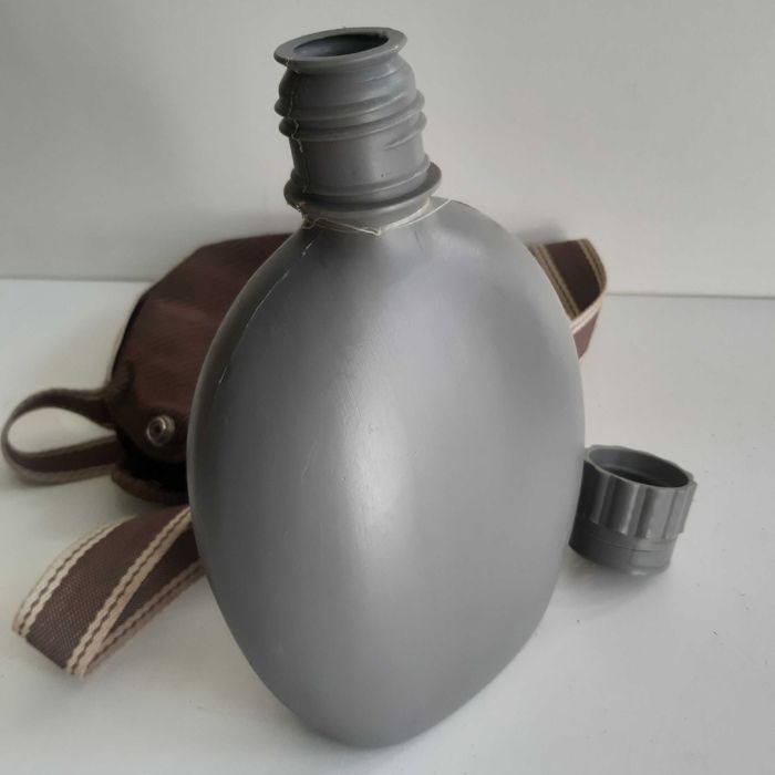 Retro Antigo Cantil Plástico 750ml c/ Bolsa Bombazina Cintura ou Tiracolo