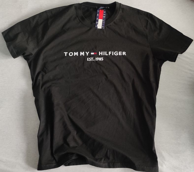 Bluza Lacoste + T-shirt Tommy Hilfiger
