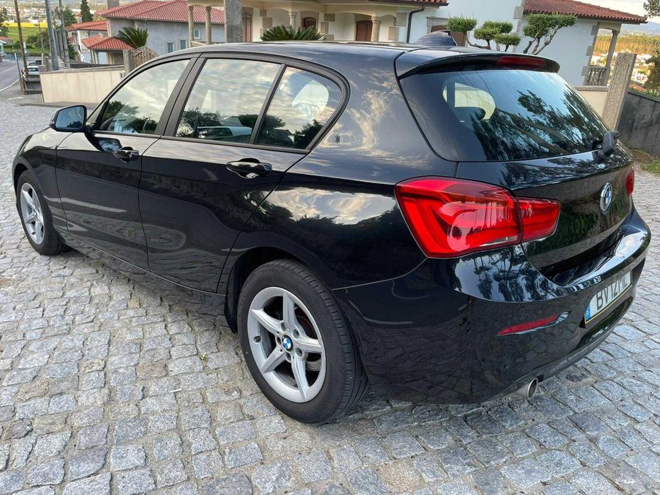 BMW 116i muito novo,sem detalhe
