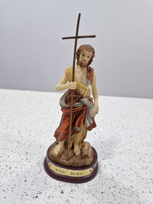 Estátua de S.Joao em marfinite genuíno