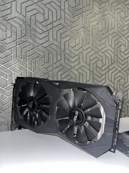 Видеокарта Asus RX570 ROG STRIX 4GB: 1 100 грн. - Комплектуючі та ...