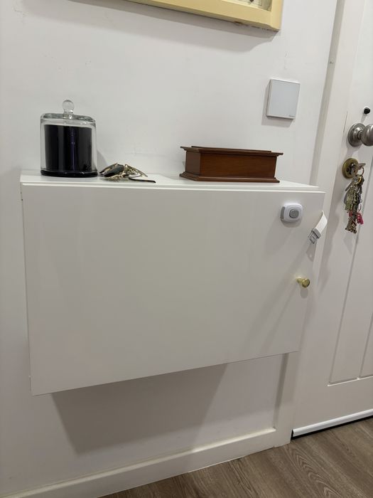 Movel de arrumação de parede