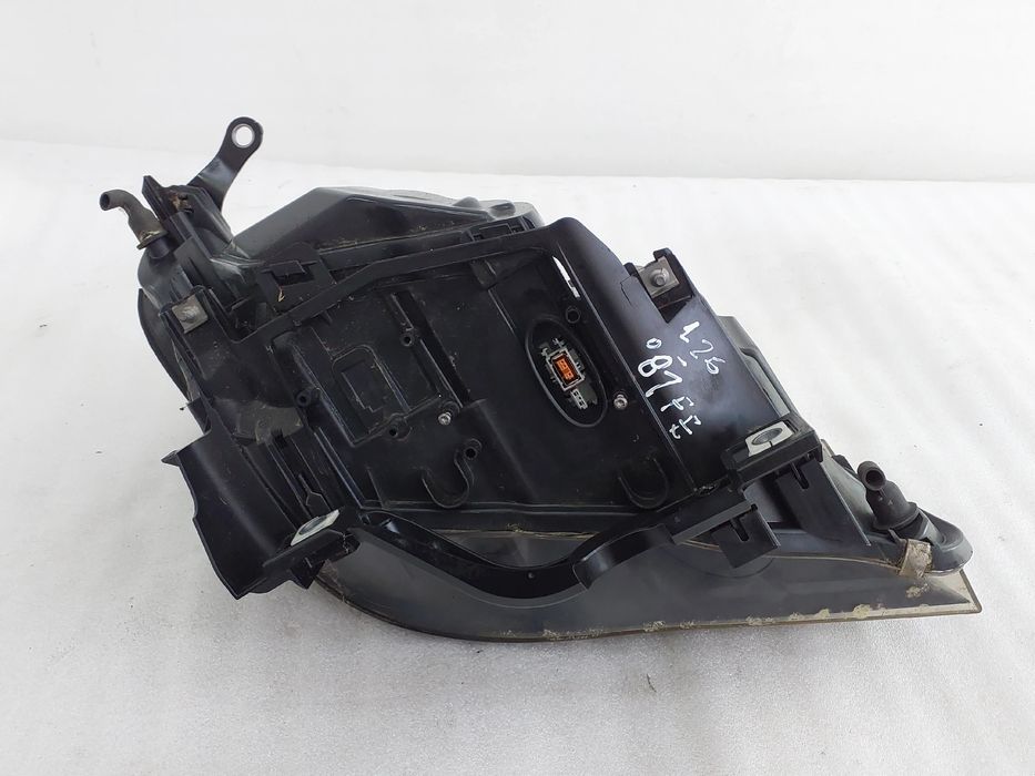 Ótica / farol esquerda BMW 5 Touring (E61)