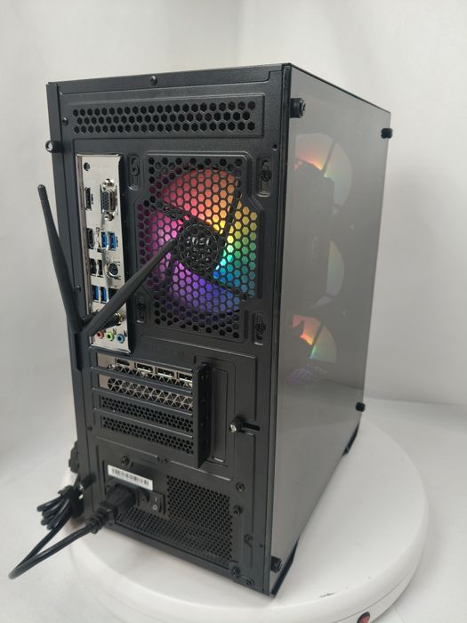 Komputer Gamingowy MSI Ryzen 7 5700, RTX 3060 12 GB, 32 GB,Wifi,SSD,Win 11