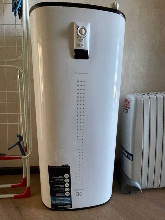 Бойлер с WiFi водонагреватель Electrolux EWH 50 Centurio IQ