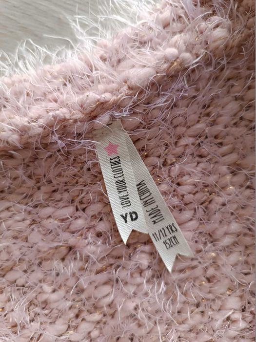 Sweter dziewczęcy alpaka używany pudrowy róż, rozmiar 152 cm
