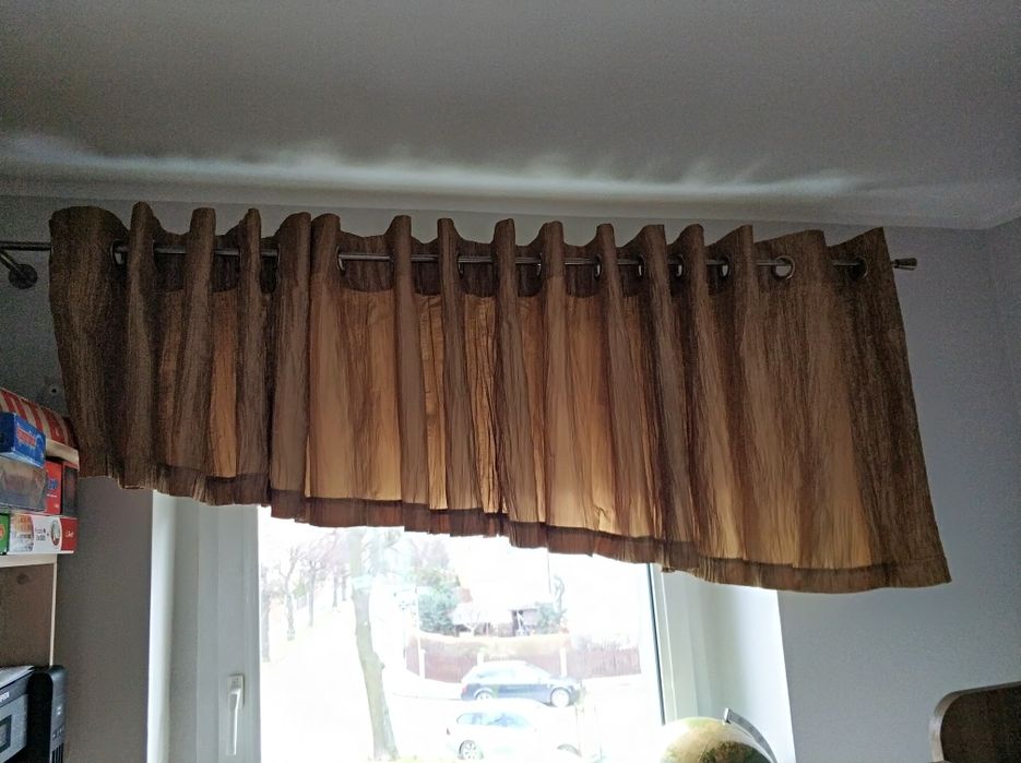 Firana ozdobna na przelotkach