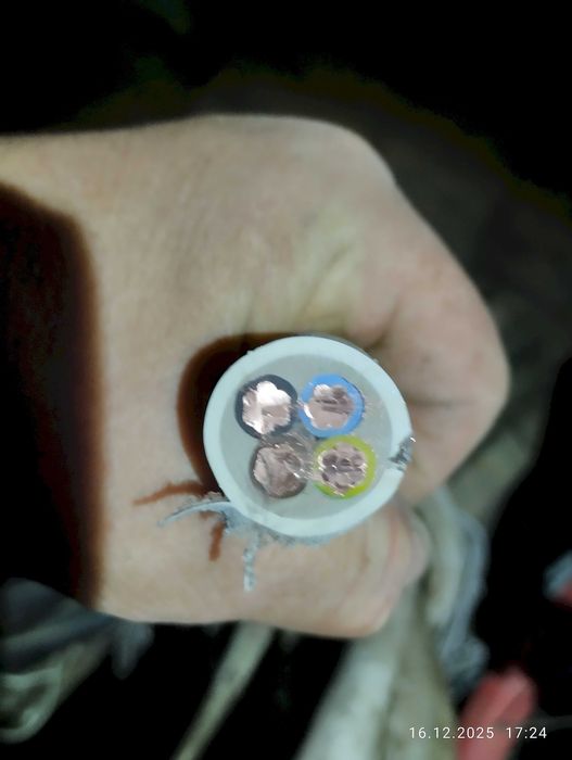 кабель ПВС4*10мм.кв медь