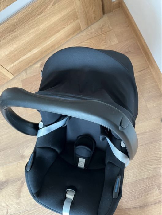 Nosidelko maxi-cosi