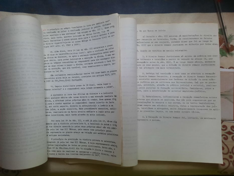 Resumos dactilografados de Direito Romano