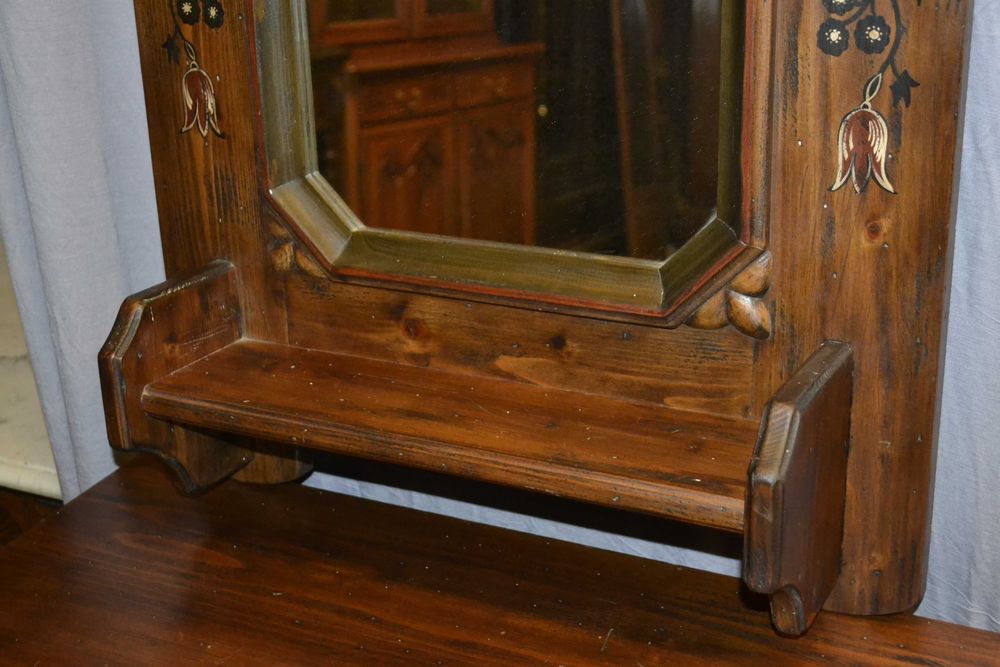 szafka z lustrem . ręcznie malowana