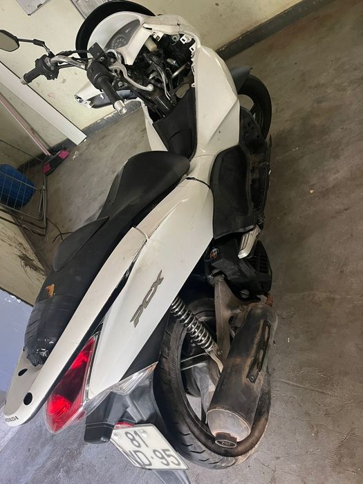 Honda pcx 125cc ano 2011
