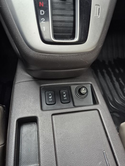 Продам Honda CR-V