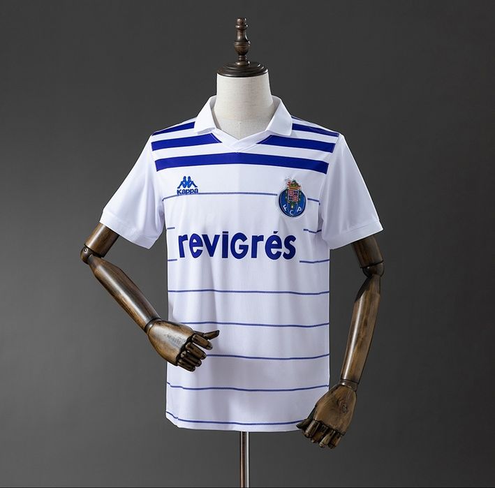 Camisolas desporto novas