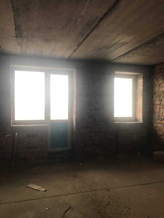 Продажа 2 кімнатної квартири в новому, цегляному,  зданному в експлуатацію ЖК Едельвейс.Працюємо з сертифікатами.