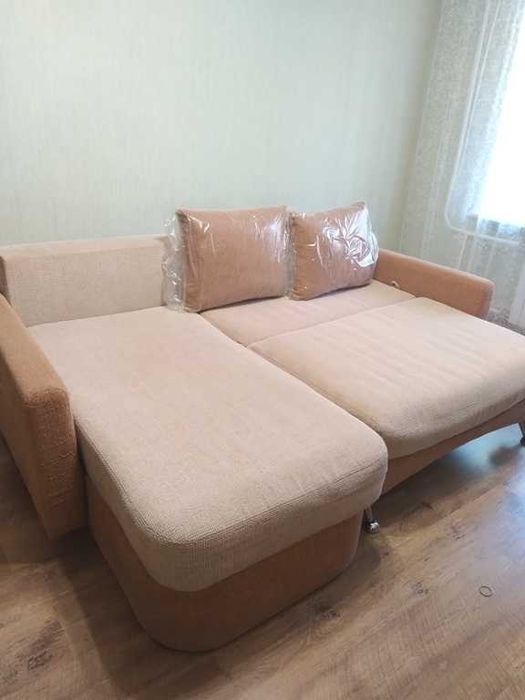 Продам диван-куточок