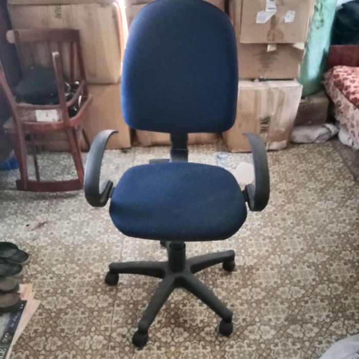 Крісло до журнального стола