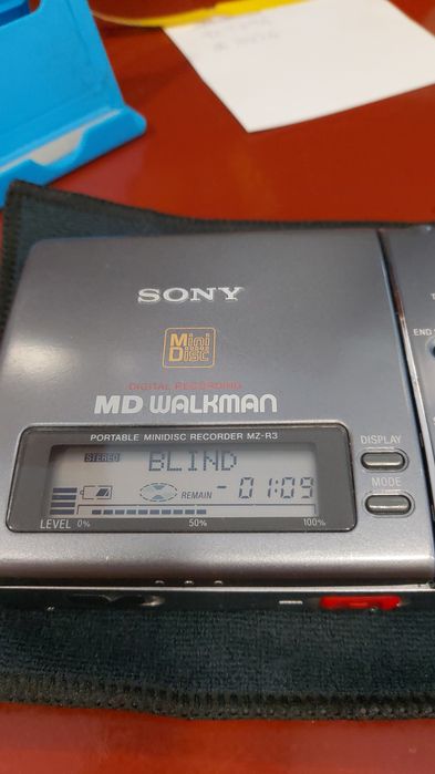 Sony walkman Minidisc MD MZ-R3 trabalha com 2 pilhas AA bolsa original