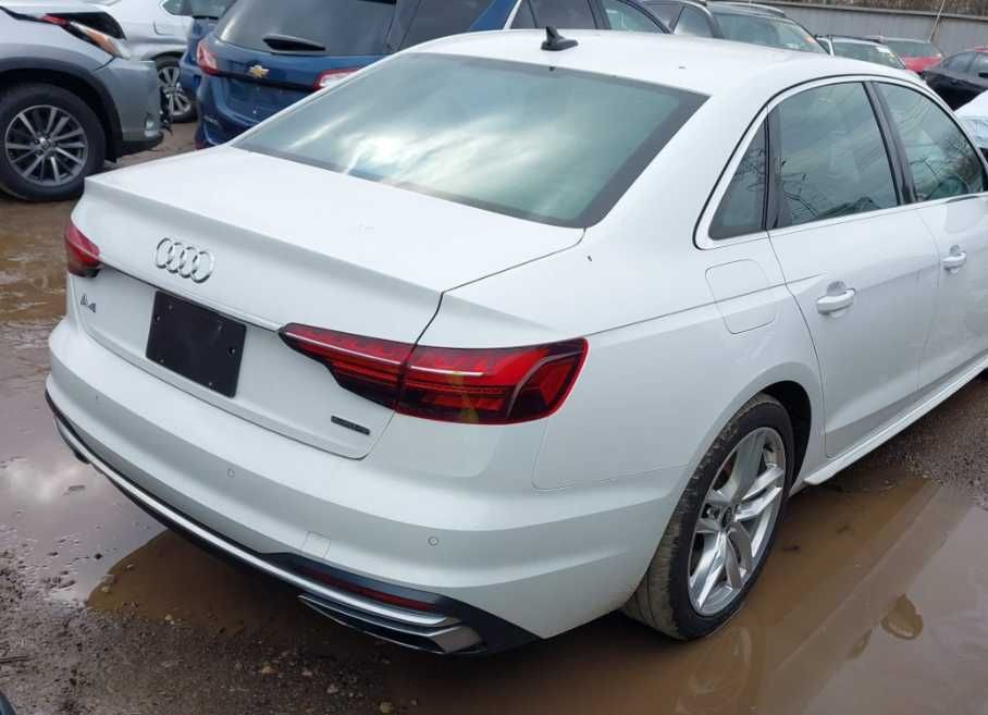 Audi A4 B9 оригинальные передний и задний бампер в комплектации S-Line