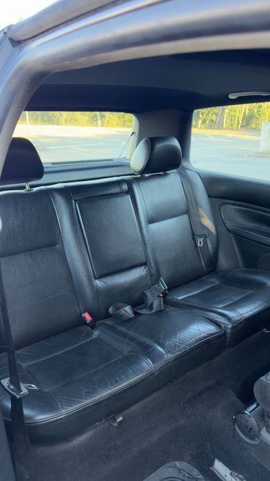 VW Golf IV 1.9 TDI 115cv Highline | 3 Portas | Teto de Abrir | Jantes 17