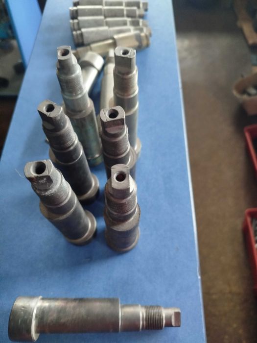 Вісь колодки гальмівної ЗІЛ 130, ПАЗ.ЗІЛ-131.4331(Ексцентрик)