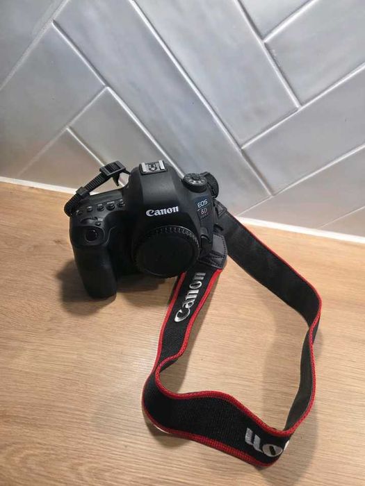 Canon EOS 6D Mark II