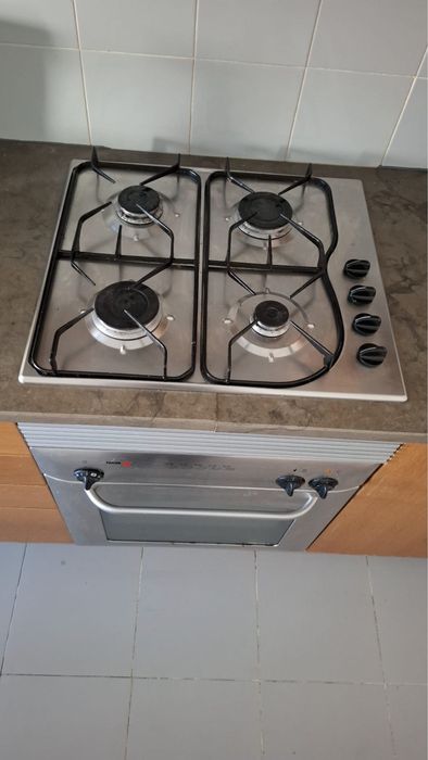 Forno + fogão eletrico