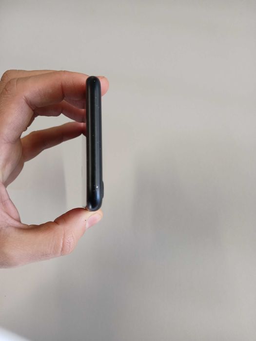 Iphone SE 2022 Muito Estimado 128GB