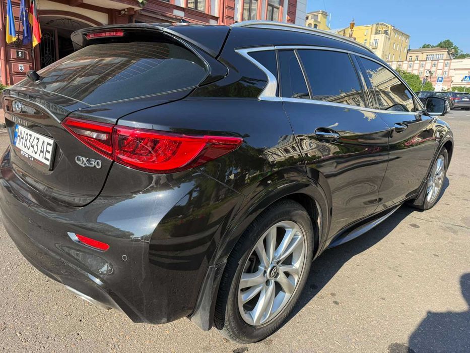 Infiniti QX30 2018