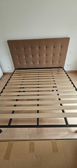 Cama Casal King Size 180cm x 200cm