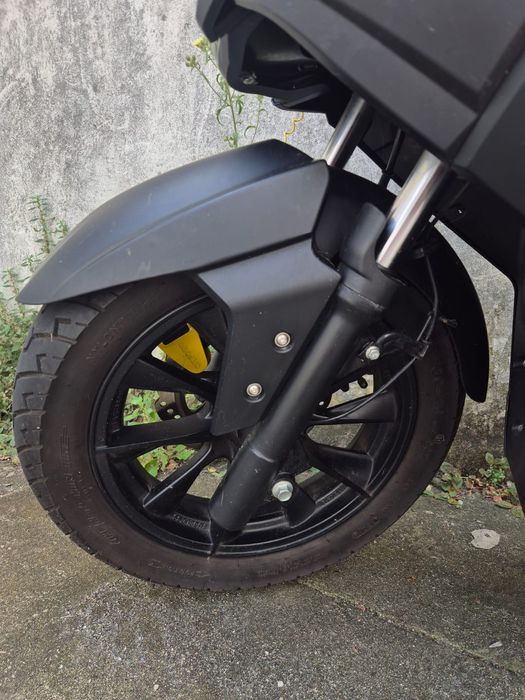 Scooter Mitt GTS 125