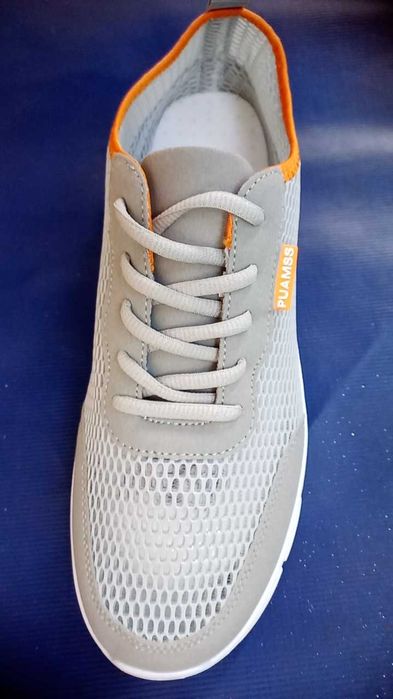 Літні кросівки сітка