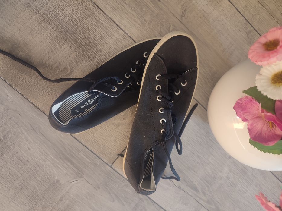 Tenisówki 37 buty czarne trampki oddam za darmo do zakupu