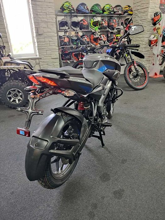 АКЦІЯ Мотоцикл BAJAJ Pulsar NS200