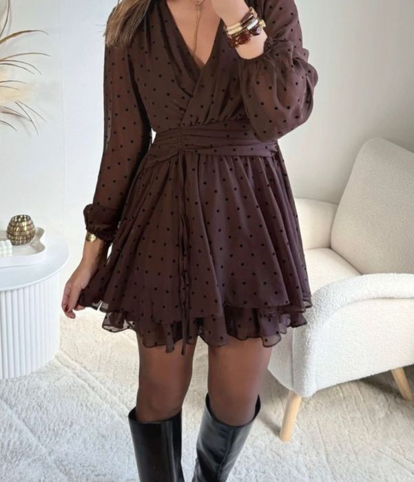 Vestido mangas transparentes