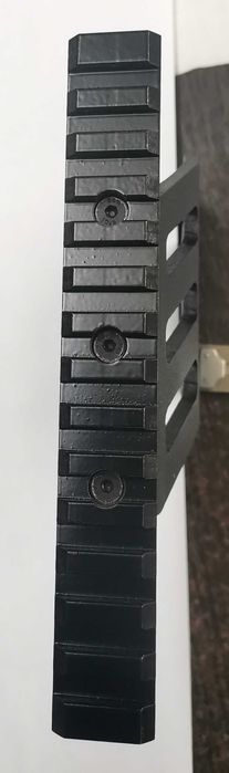 Планка пикатини с кронштейном на АК.