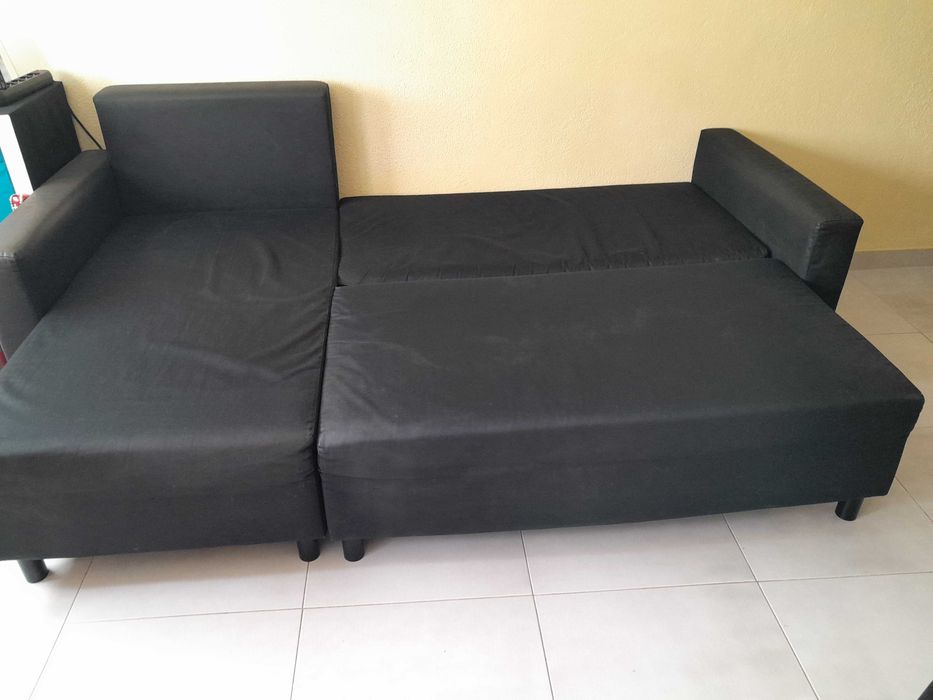 Sofá chaise longue com arrumação e sofá-cama