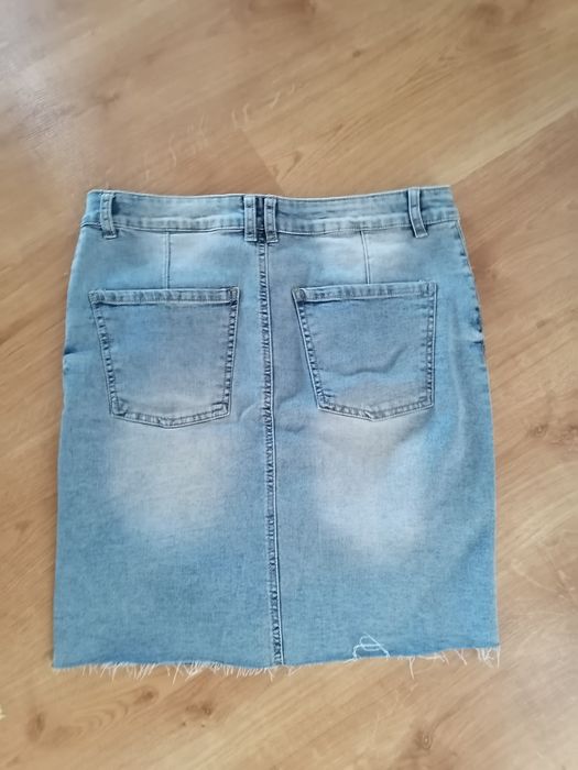 Jeansowa spódnica do kolan L