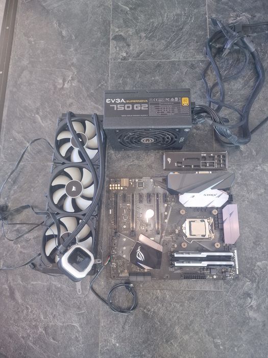 Plyta glowna Asus Strix Z270F Gaming plus zasilacz,chlodnica