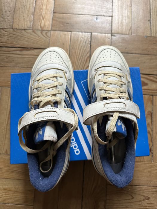 Adidas forum 84 azuis e brancos