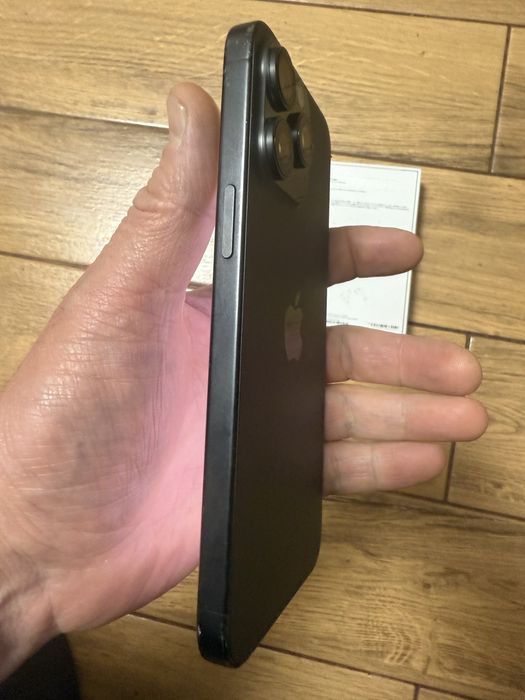 iPhone 15pro max 256gb black