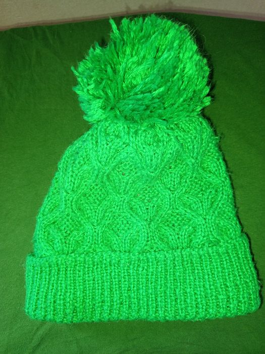 Дитячі теплі шапочки