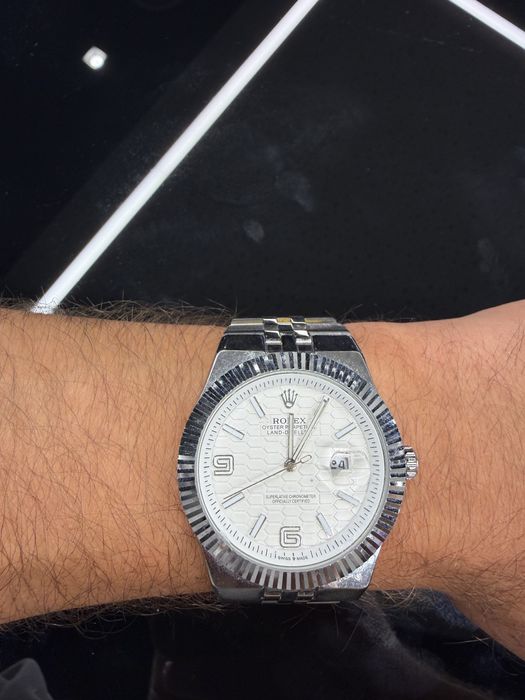 Rolex  Oyster Perpetual Land-Dweller