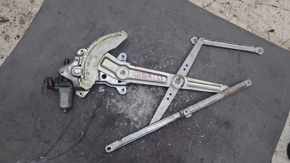 Suzuki Swift IV 5D Podnośnik Szyby Prawy Przód 2 PIN